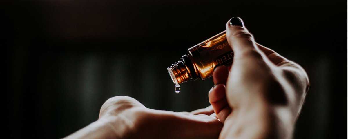 WorldHealthScot's tweet photo. FREE Online Aromatherapy Home First Aid Class fri 6th July 10.30 am UK Time
by aromatherapist and stress expert -Eileen
Burns
https://t.co/n0FoLahbGB
#aromatherapy #aromatherapyclass https://t.co/zABSM9YfsF