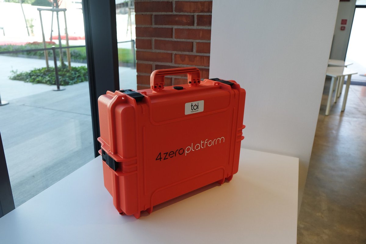 diegoteloni's tweet photo. Powered by @FondazBrodolini #4zerobox by #TOY at #milanoluisshubformakersandstudents https://t.co/iXiT02CKVx