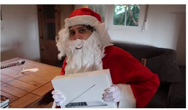 Tutoriales2222's tweet photo. @Rubiu5 :D santa Rubius https://t.co/I0sdRWBwKu