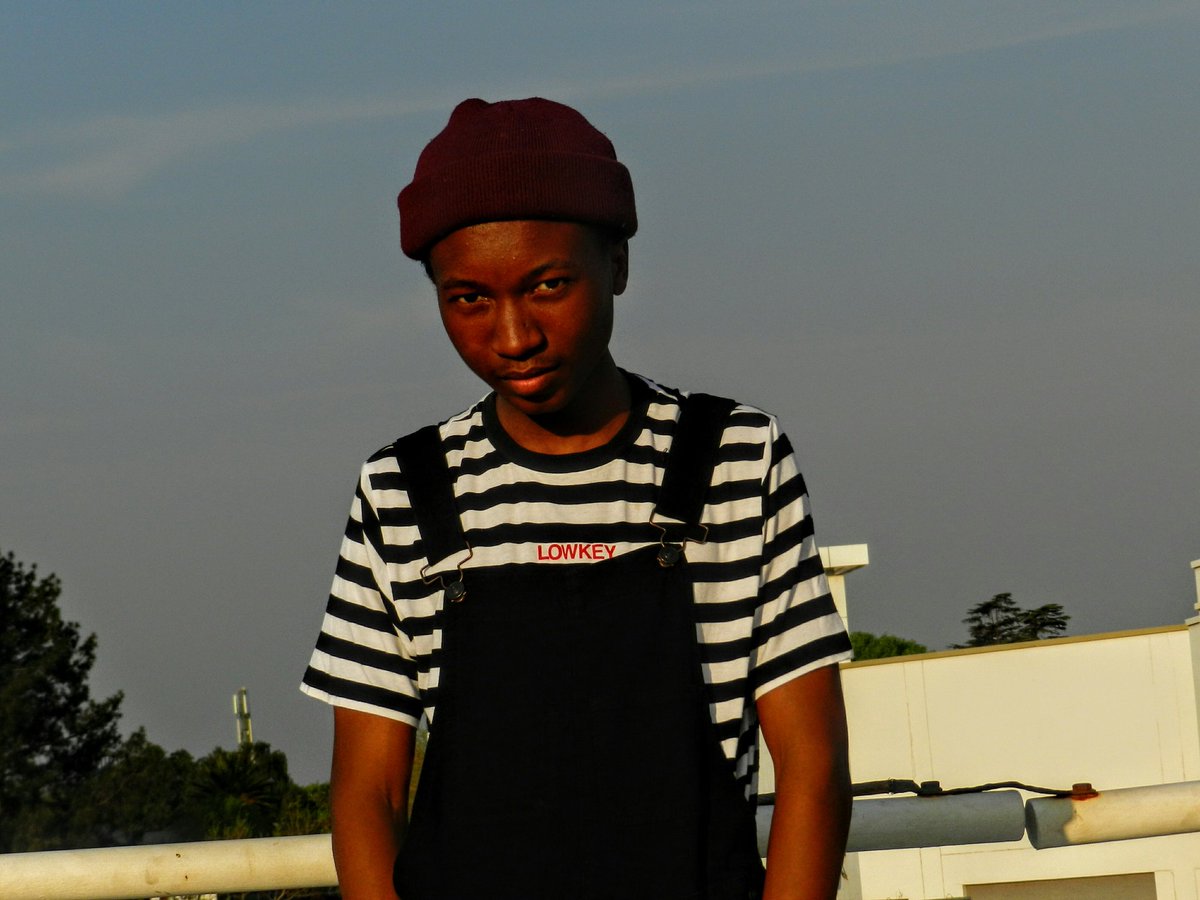Lesego43858443 tweet picture