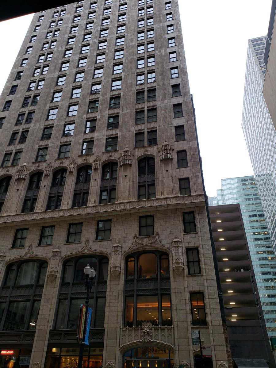 zfassi01's tweet photo. Last week i had the privilage and opportunity to visit Chicago 7, and i must say that it was an incredible experience. Thank U Chicago center for welcoming SD12 with open Arms and making us feel like a family:) till we meet again, wish yall our best. #TuggleNation @WeAreSD12 https://t.co/YlVOB3IgMA