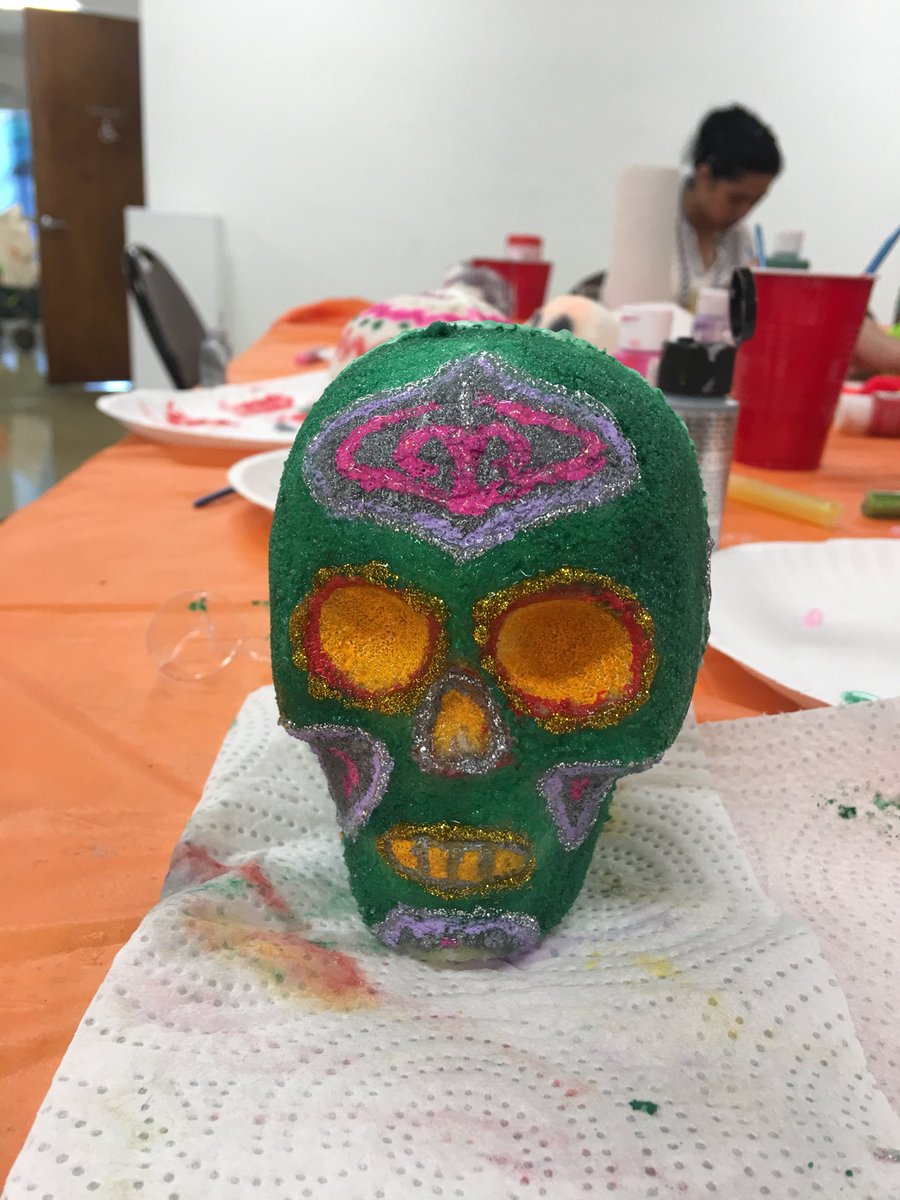 EngineerBrent's tweet photo. Just had fun painting sugar skulls with the family for Dia De Los Muertos courtesy of the @LakeWorthCRA. #Arts&amp;Culture https://t.co/TkNYLeOpxh