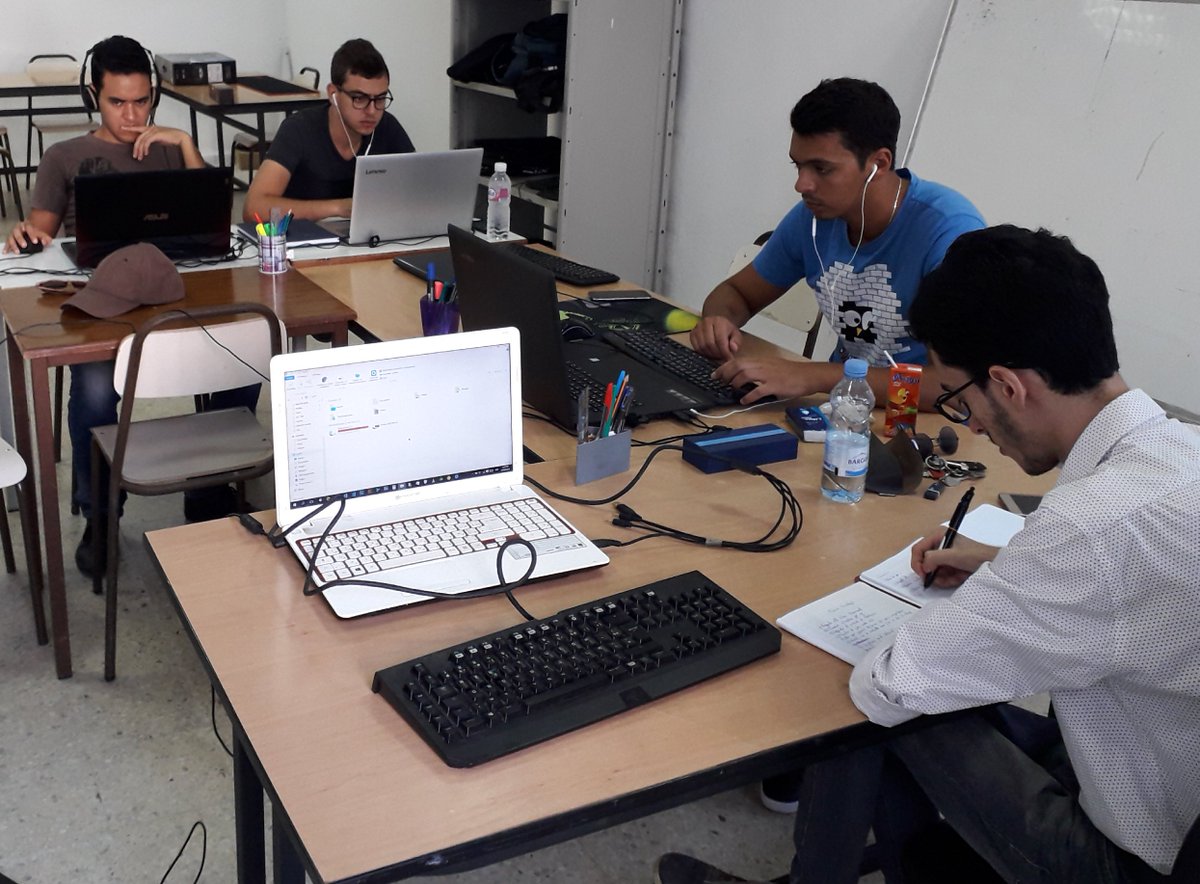 alttabstd's tweet photo. ALT TAB Studios is incubated in the university of its Co-Founders (@realHediMlika &amp; @Rassas_Amine) AND in Arselan's Co-Working space. We've met such incredible people out there! 
#indiedev work is guaranteed ! https://t.co/KUTW9QEBTY