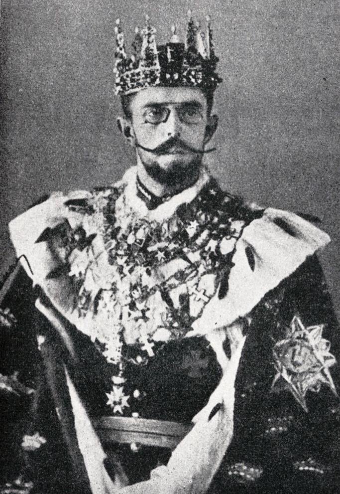 OldHistoryPics_'s tweet photo. Portrait of Crown Prince Gustaf of Sweden, 1893. https://t.co/sccvuI7Uki
