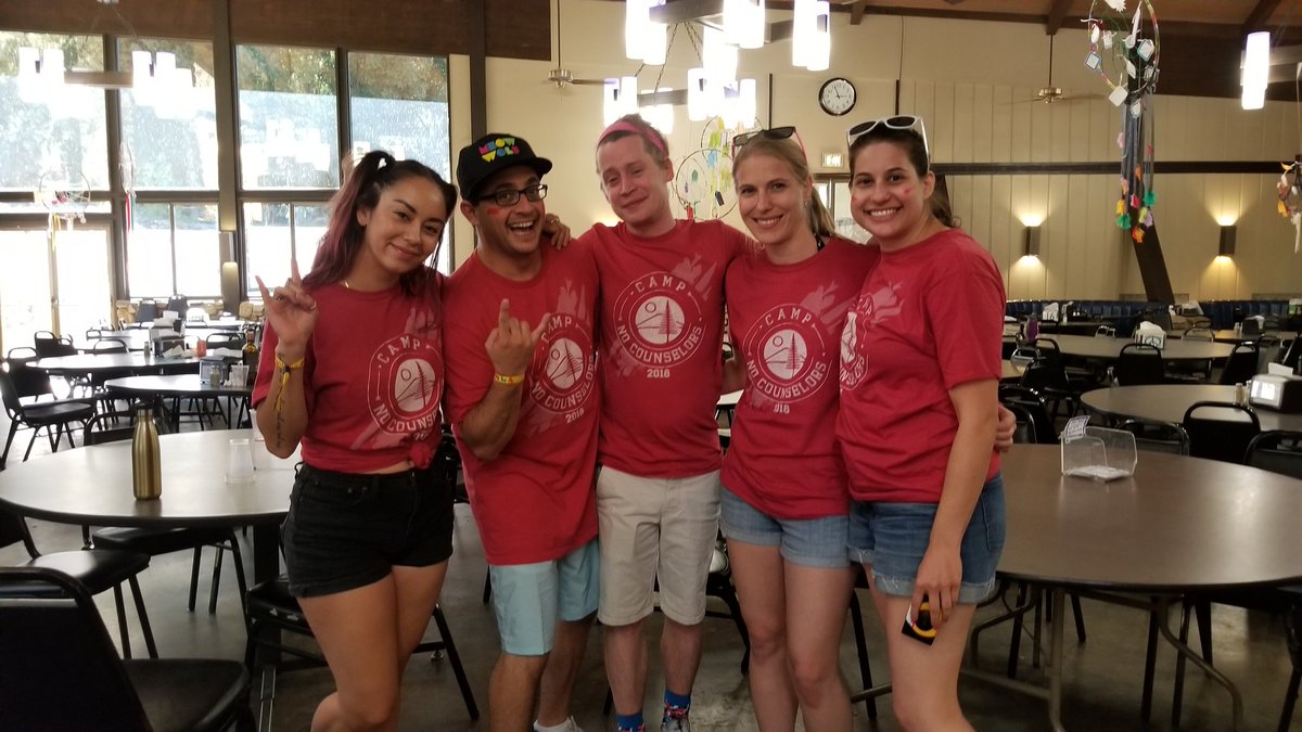 Macaulay Culkin On Twitter We Just Dominated Trivia Color War Has