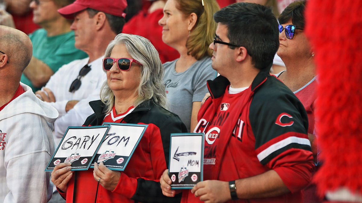 Reds's tweet photo. For those we love and all who have left us, we are fighting for you.

#KnockCancer 🎗 #RedsCountry https://t.co/n2xtYfLXzt
