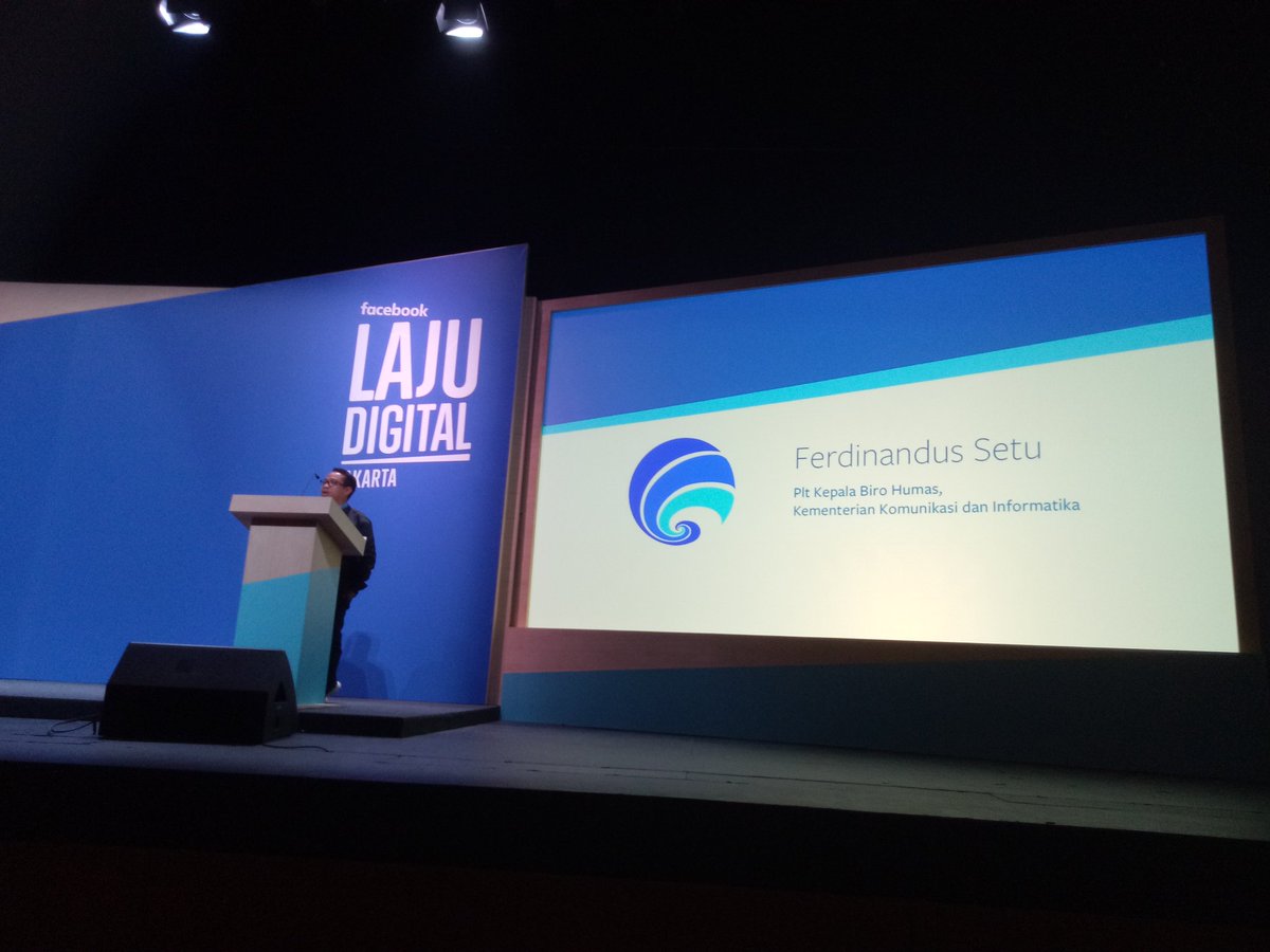 fajareridianto's tweet photo. Sebuah program yg akan membuka wawasan netizen terhadap pemanfaatan fitur facebook, membentuk ekonomi masyarakat kreatif bersama @RelawanTIK #LajuDigital https://t.co/Uz6sRvT3b0