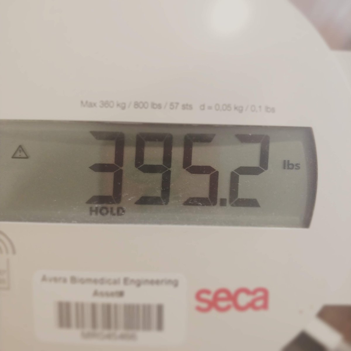 mnlue83's tweet photo. #MonthOne Update
9.27.2018
Goal: weigh below 400 pounds.
Result: #StayingVigilant https://t.co/nxBp86DFQq
