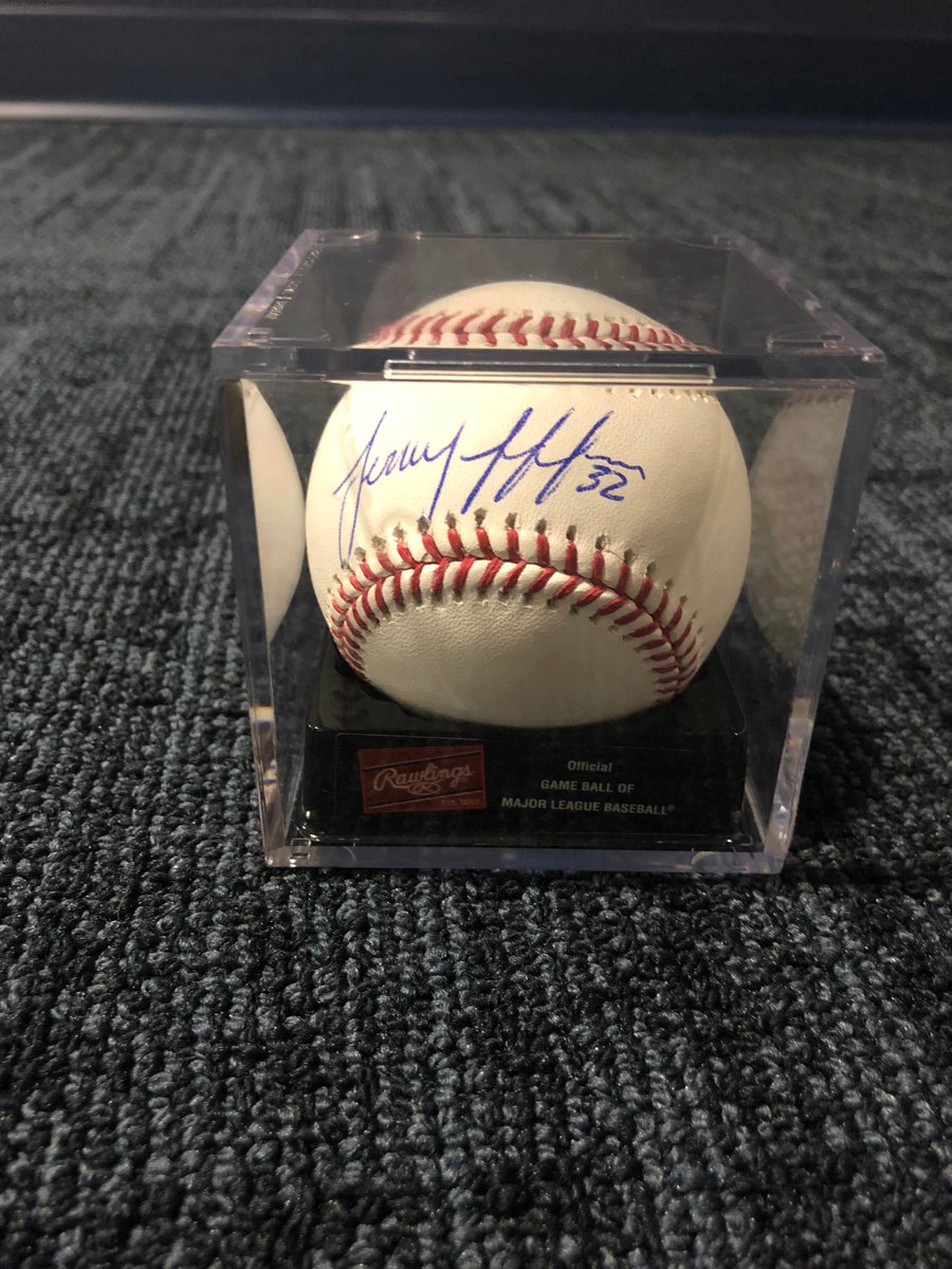 Brewers's tweet photo. Fan Appreciation Night at its finest.

RETWEET for your chance to win this @JMontana41 signed baseball!

RECAP: https://t.co/GNIhVTFNtk https://t.co/FTsmgj10pb