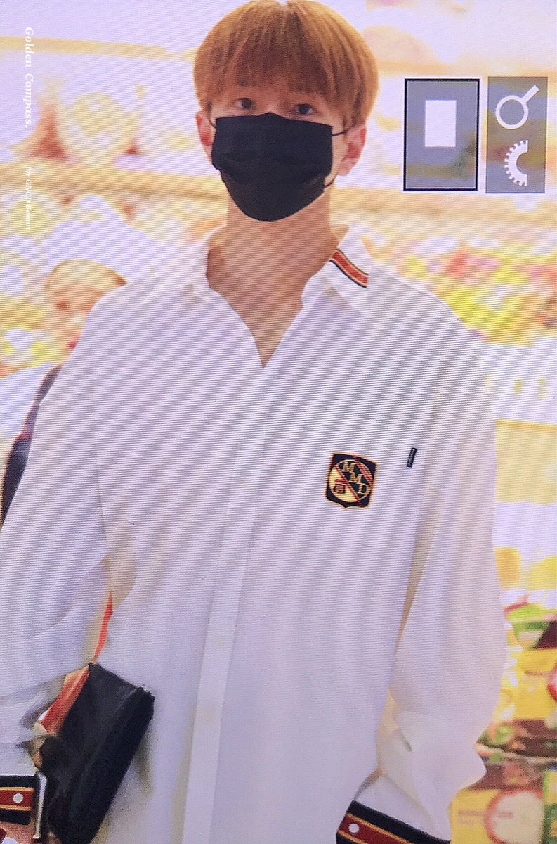 goldencompass__'s tweet photo. 180930 BKK출국

#골든차일드 #Golden_Child #GNCD #최보민 #보민 #ボミン #BOMIN https://t.co/dk1q6pyhSx