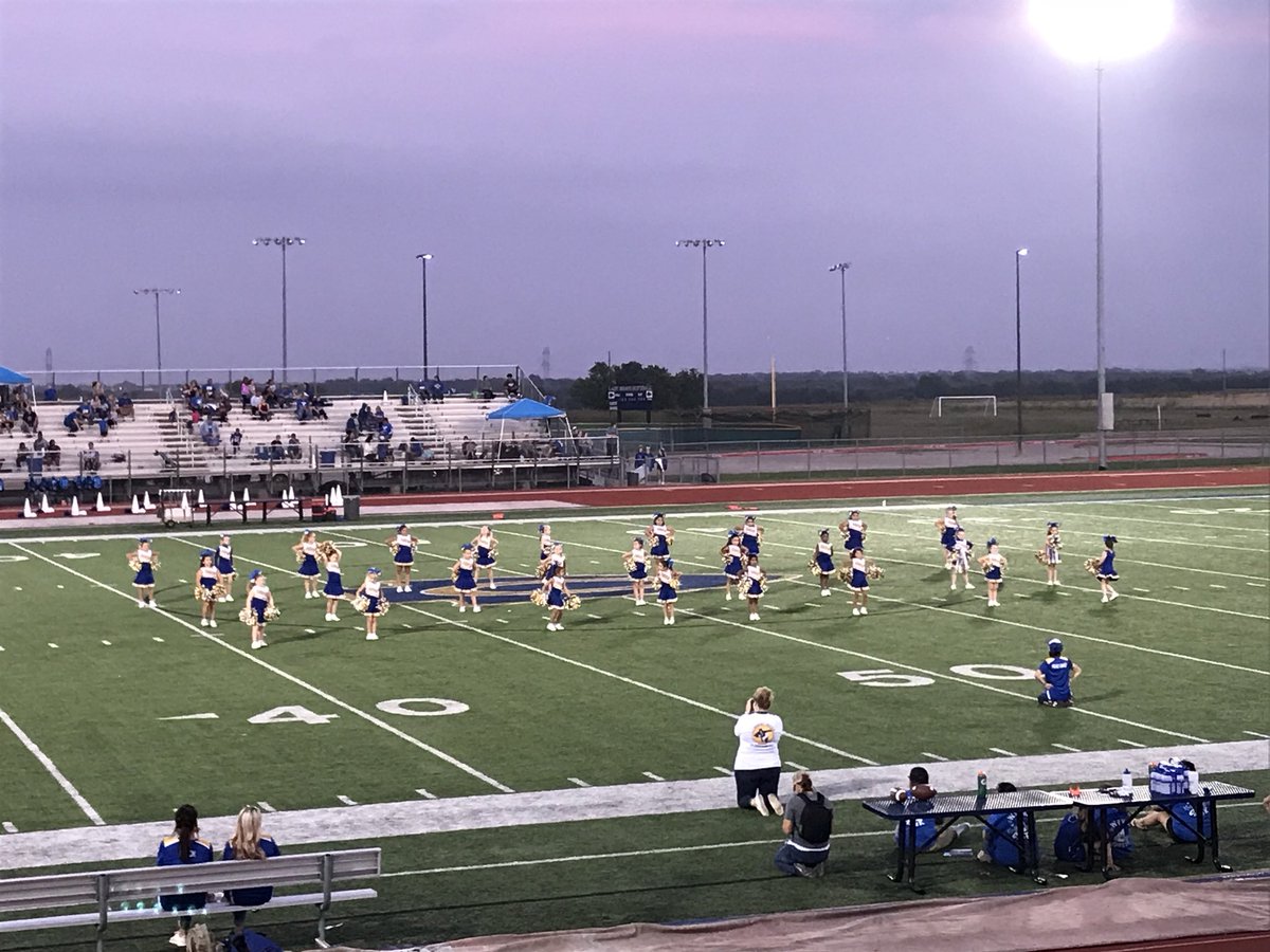 mrsswagger12341's tweet photo. So fun to watch my students play and cheer today! #cisdhomecoming2018 https://t.co/3SYzqguCES