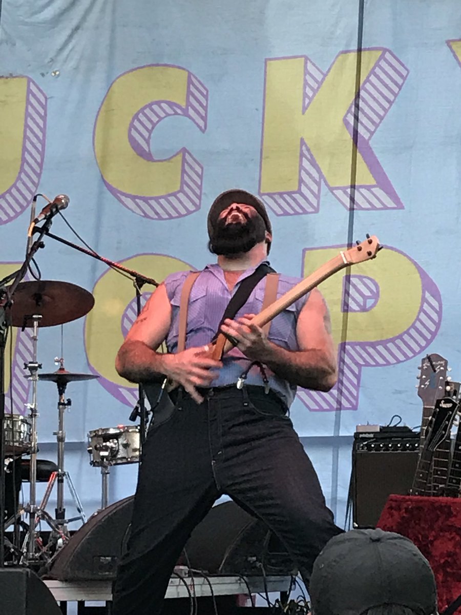 hess4125's tweet photo. Just saw a man play an axe. Hell Yeah!! #octoberwest https://t.co/eeL5VY1MlO
