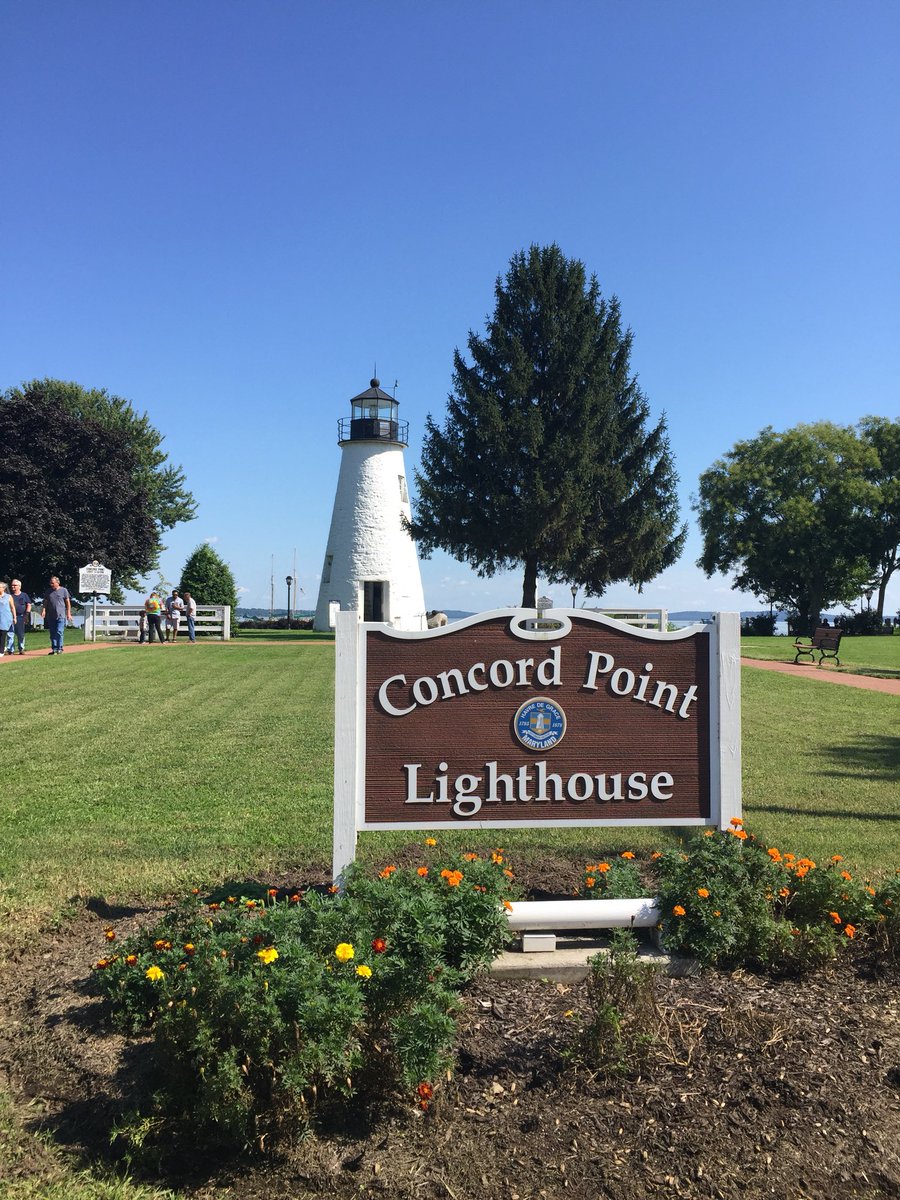 freelancerjourn's tweet photo. Had a wonderful visit to #concordpointlighthouse this afternoon. #lighthouses https://t.co/pNo19mGSZl