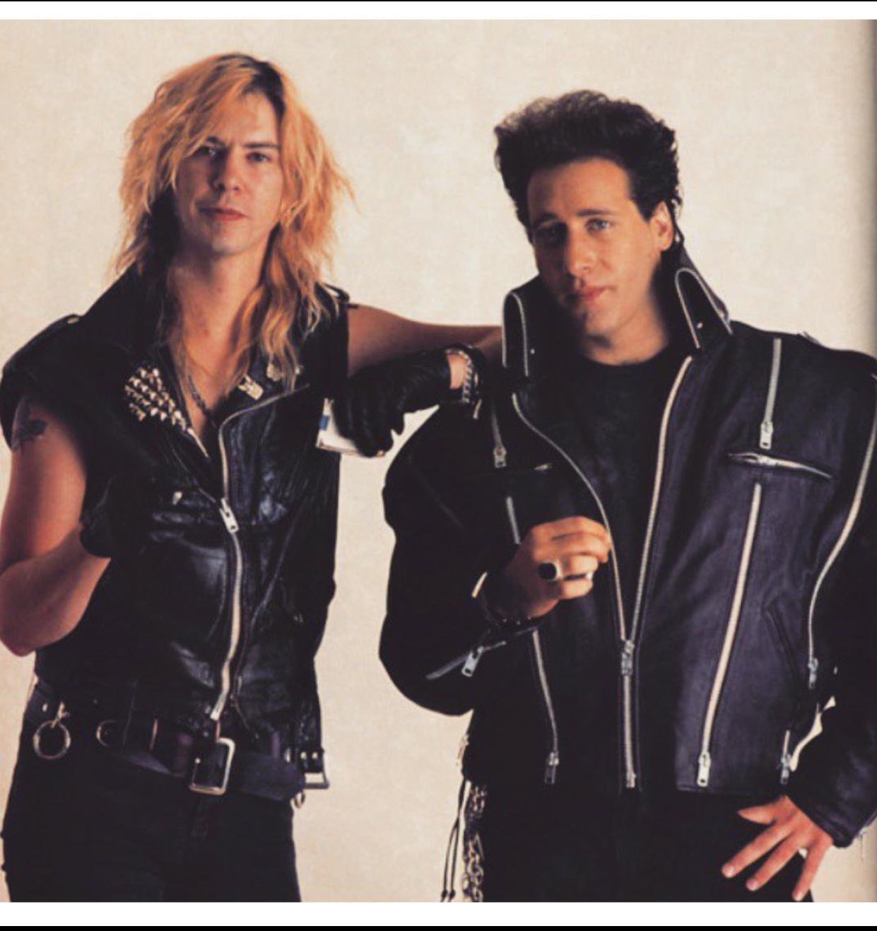 Happy bday to the comedian Feliz cumple Andrew Dice Clay!!!   