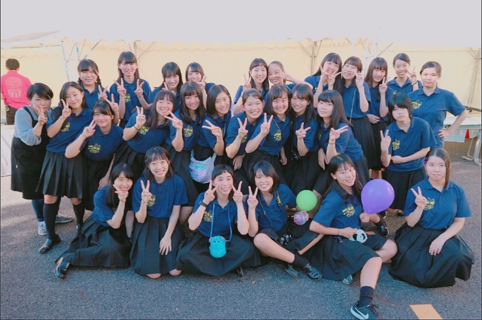 0317mickey1's tweet photo. 終わっちゃったな。最後の文化祭✨3年間で1番楽しかった❤ https://t.co/Zfp6N2lQR4
