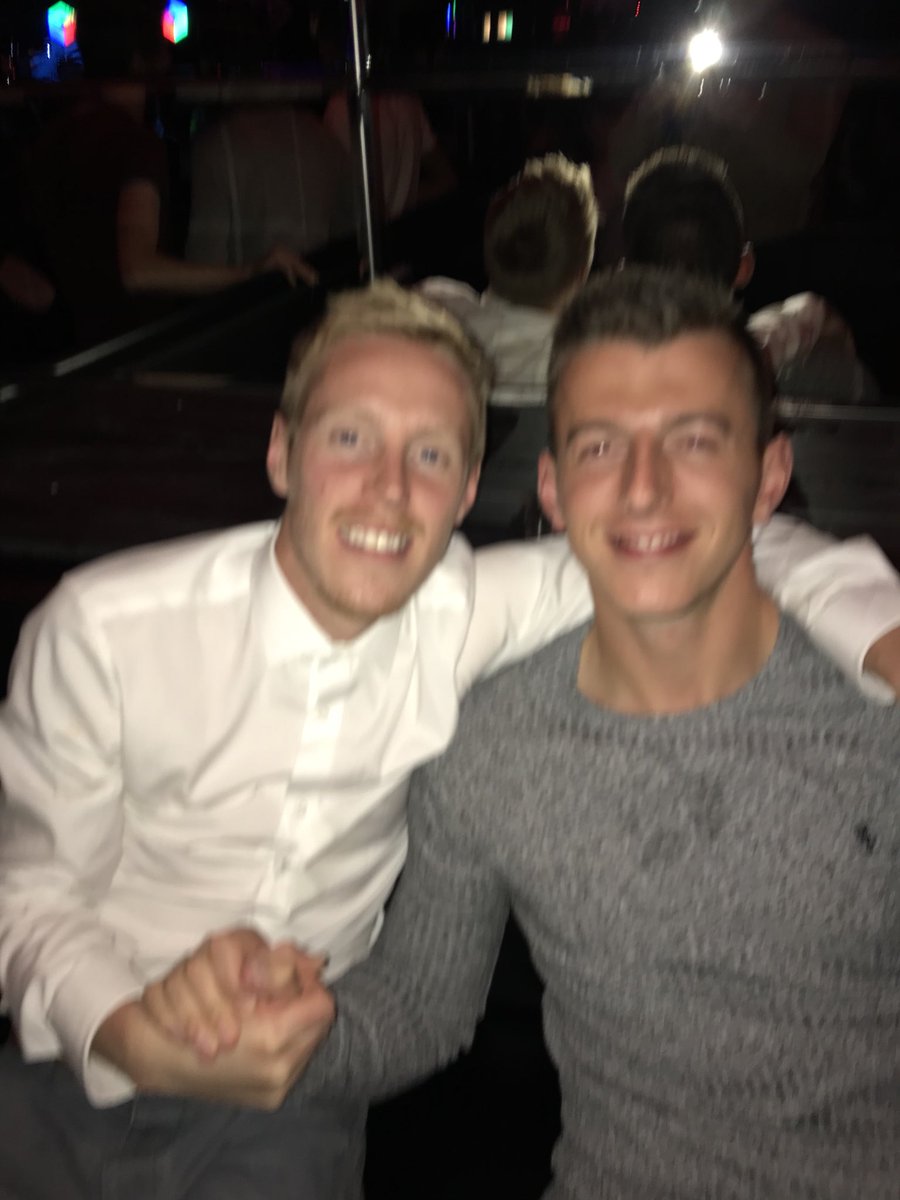 One more signing tonight <a href="/Northmoltonfc/">North Molton Sports Club FC</a>