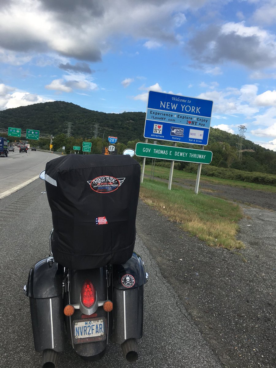 RikiRachtman's tweet photo. Long Island NY @PlainviewDiner just now my 2017 @indianmotocycle #Cheiftain Hit 25,000 Miles She’s been in 48states &amp; I’ve never had 1 problem EVER best touring motorcycle made Follow the rest of my journey for @SoldierSuicide on https://t.co/LASfpnyMpb https://t.co/oFyCqpeznm