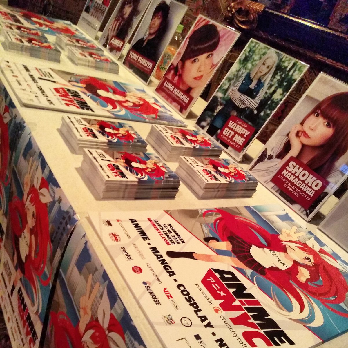 animenyc's tweet photo. At #CAPCOMLIVE? Come say hi! We're downstairs and wanna talk about our favorite CAPCOM game... #DinoCrisis! https://t.co/DN7MKlxqrc