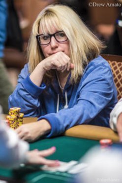 PokrLeagNations's tweet photo. Congratulations to @shaynamouse, the last woman standing, in the #WSOP Circuit - https://t.co/4pw5GQUPA8 (Online Circuit), Event #8: $1,000 No-Limit Hold'em High Roller 6-Handed. She cashed in 21st/214 players and earned $2,452!

#PLONProud #PLONStrong #MoreWomen #poker #wsopc https://t.co/rKTUqkG16E
