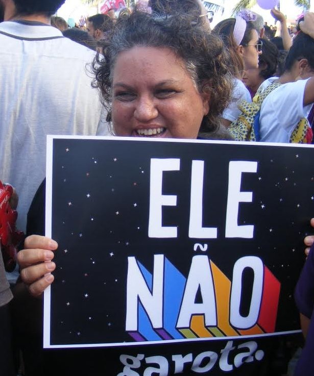 lolaescreva's tweet photo. O ato #EleNao em Fortaleza foi mágico! Lotadaço. Pacífico. Nem um bolsominion apareceu pra provocar.
O #EleNaoDay é um marco do movimento feminista no Br. Orgulho por participar. #EPelaVidadasMulheres #TodosContraBolsonaro #EleNaoVaiGanharNoGrito https://t.co/AU0F3zEs80