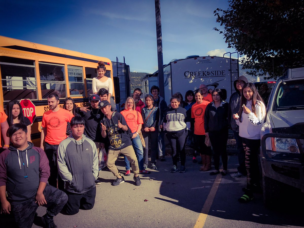 pcssd52's tweet photo. Boston Pizza after bowling https://t.co/SXkFqGELCN