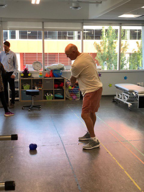 neuromotionpt's tweet photo. FORE

Here is Bill working on his golf swing. Bill works with Pauline once a week at our Surrey clinic. He has CBD and is working to strengthen his gait and arms!!

#bcphysio #physiotherapy https://t.co/kUErp0KAFV
