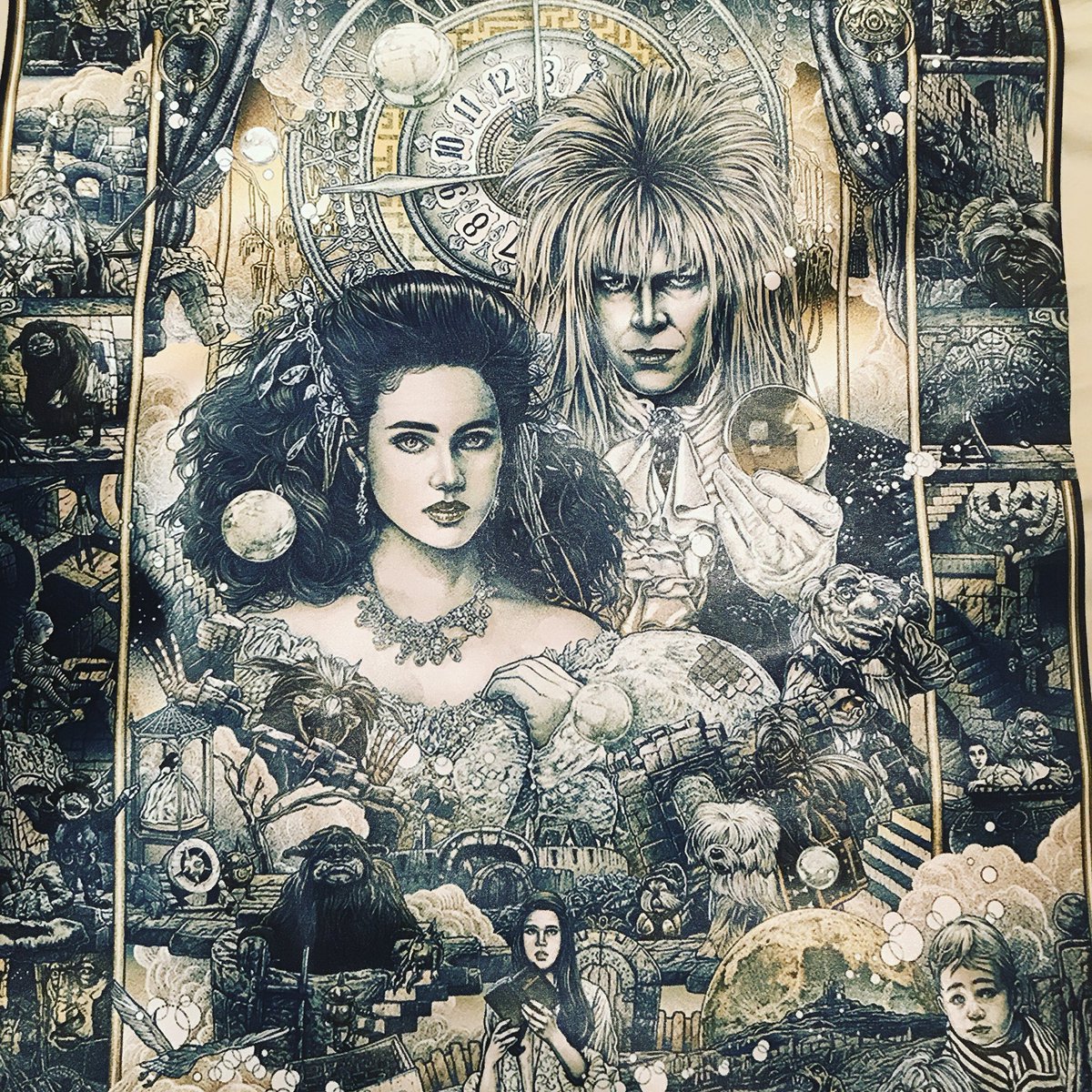 ajthizzle's tweet photo. There are no words. This is stunning and more detailed than I expected. Jareth, you are going on my bedroom wall. #yourethegoblinking #labyrinth #bestfindever #silkprintposter https://t.co/X4TgsiuYiz