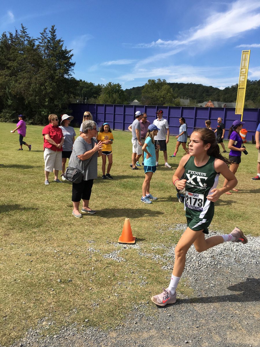 Pickens_XC's tweet photo. Bus drivers are awesome. Why? 'Cause they get us where we need to go, and sometimes they'll go the extra &amp; take photos for us to enjoy &amp; share. Huge thanks to Travis Brown for taking a few pics of our Jr Dragons! Check out his photos of the MS races here:

https://t.co/8ihVn40yRK https://t.co/s3GMcPuyE8
