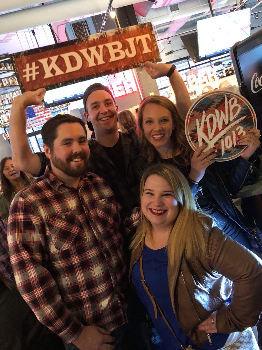 SadieGarnet's tweet photo. #KDWBJT https://t.co/FCqsPnlduy