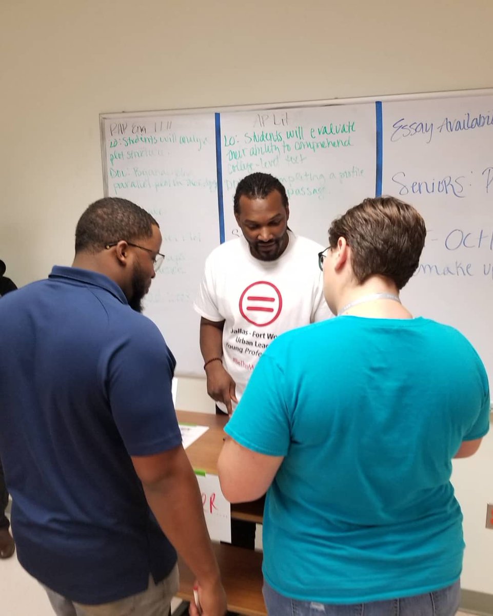 MsDany2U's tweet photo. Weekends are for building the future! Happy to be apart of the Movement! β #communityleadership #newmillenials #advocacy #fortheloveofYP #dfwulyp #realityfair https://t.co/ViPC81qMI0