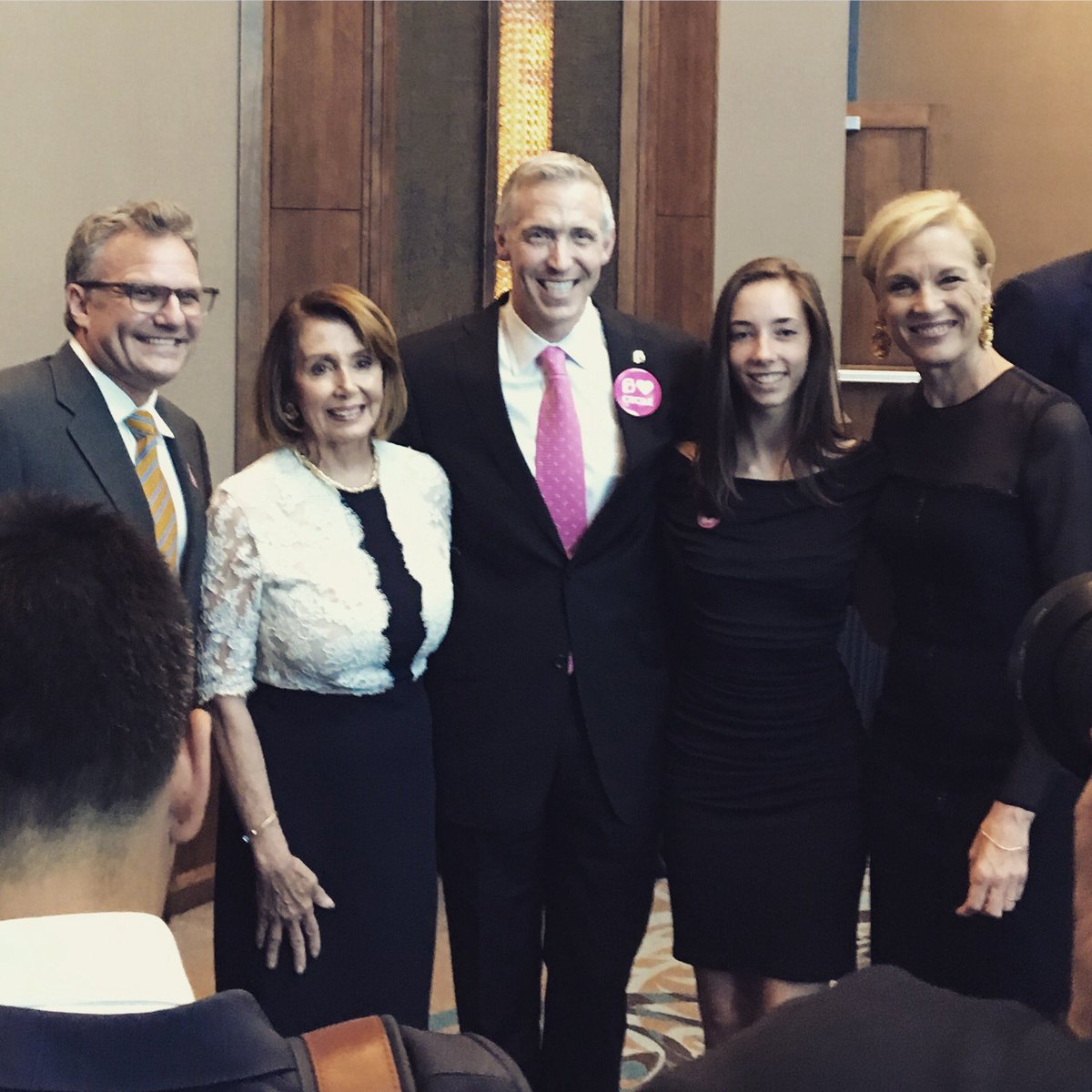 InformedATX's tweet photo. I bumped into some familiar faces at the Planned Parenthood Austin Annual Dinner tonight.
@ppgreatertx #austindinner @CecileRichards @NancyPelosi @PPFA https://t.co/89MkgZmPyO