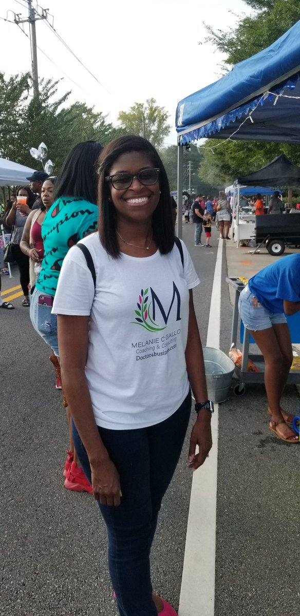 stockbridgecity's tweet photo. We are enjoying Bridgefest 2018 here in Stockbridge. This is the ultimate family experience.
#news #CityofStockbridge #Stockbridge #community #weekend #BridgeFest #September #familyfun #BridgeFest2018 https://t.co/NgrQtM8tbZ
