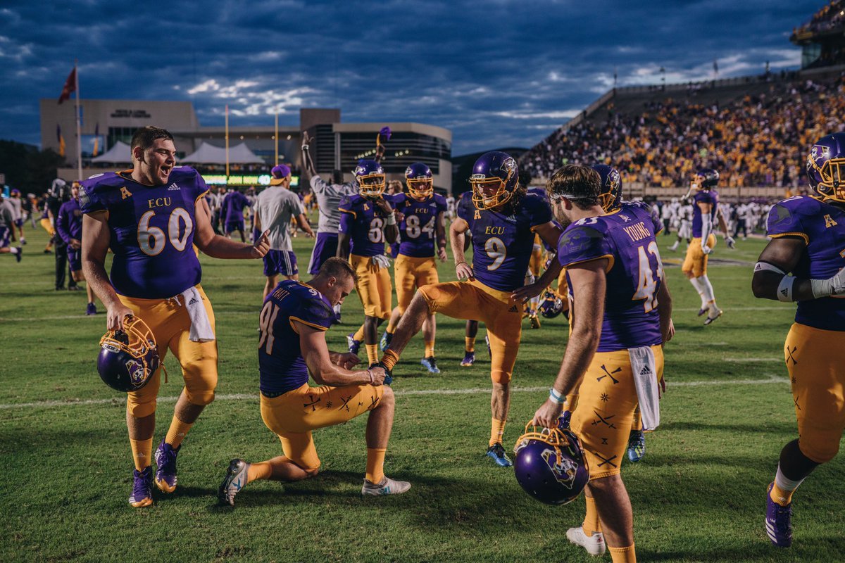 Congrats to the 🐐 @JakeVerity on the game winning field goal! #IceInHisVeins