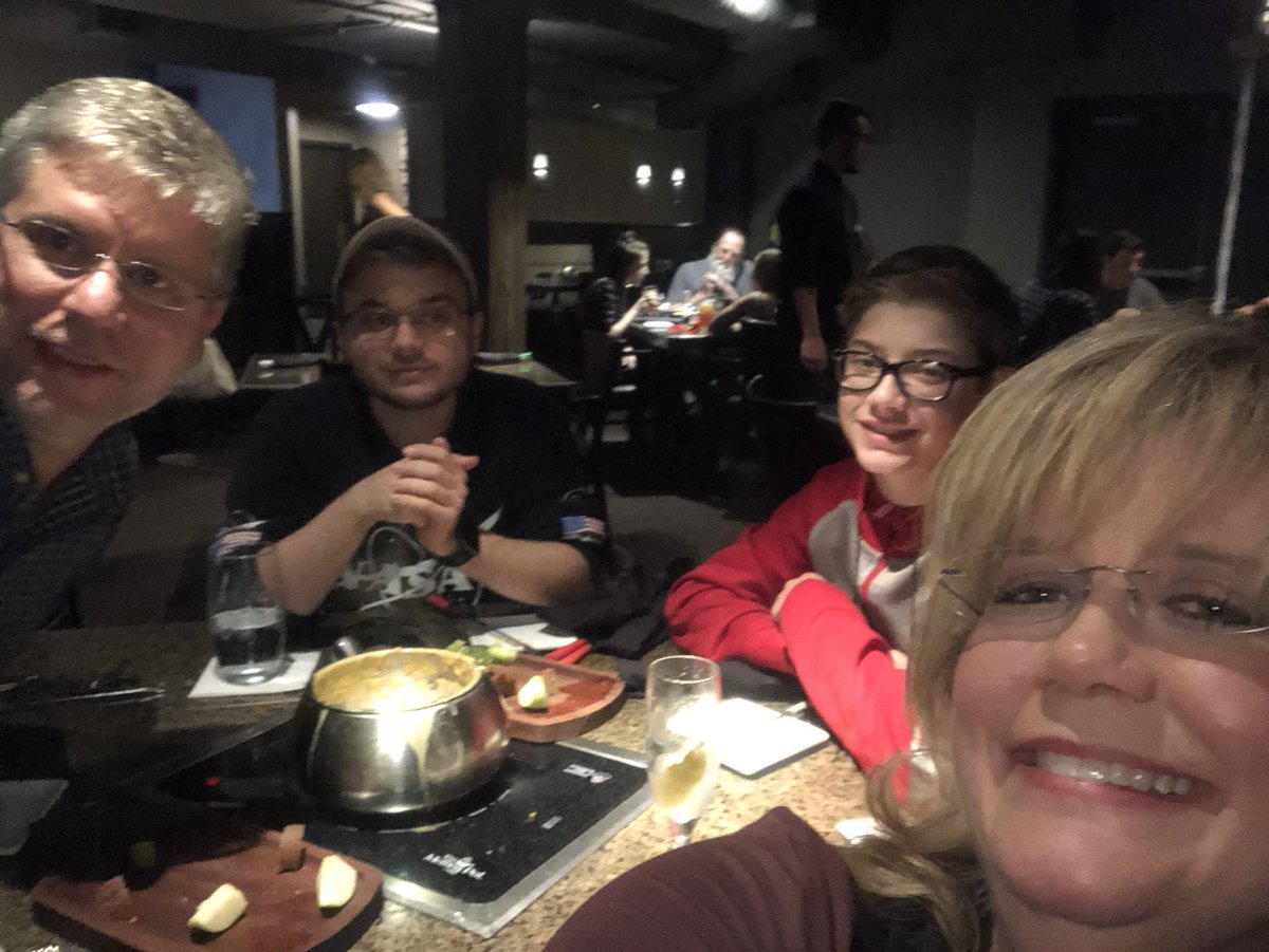 JillHinesRCS's tweet photo. Thank you @TheMeltingPot for a fabulous birthday dinner!! My husband and boys surprised me - thank you to them!! #MyFave #AlwaysYummy #ChocolateIsTheBest @theHinesTeam5 https://t.co/7bZFVH4Fal