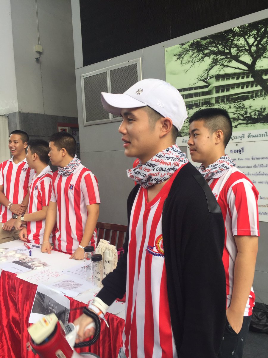 cuteguythailand's tweet image. ขายของเก่งจริงๆ 😂😘😍 @4wheelsss #turbomodel #accuteboy #cuteguythailand