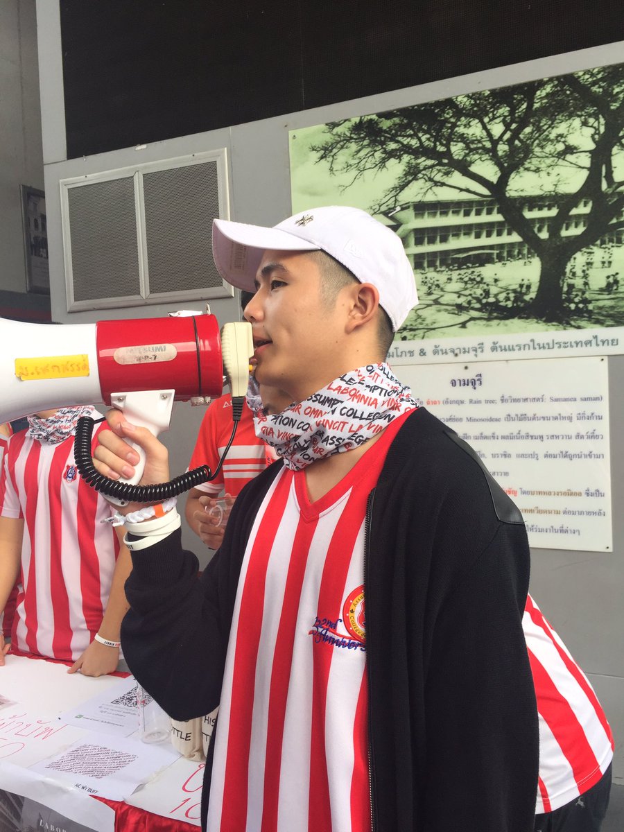 cuteguythailand's tweet image. ขายของเก่งจริงๆ 😂😘😍 @4wheelsss #turbomodel #accuteboy #cuteguythailand