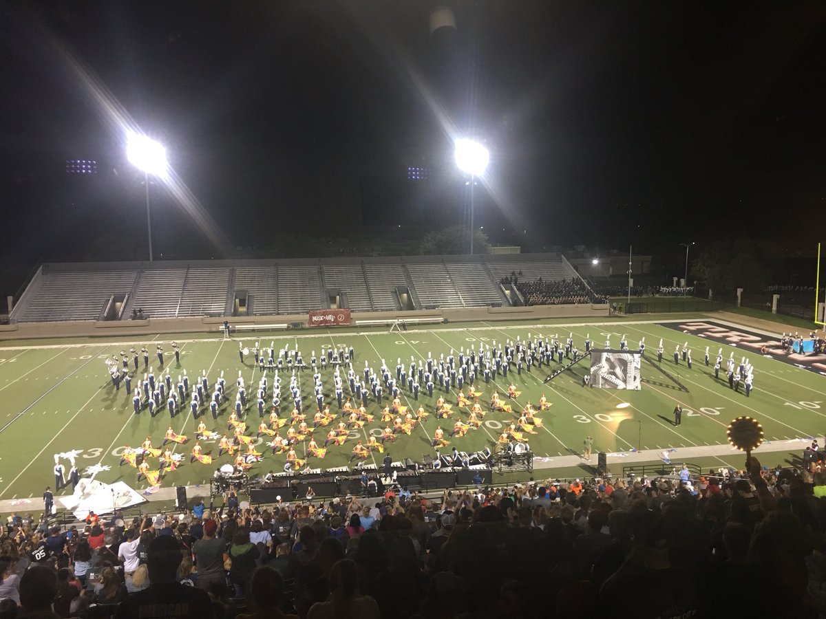 KHSIndianNation's tweet image. @KellerHighBand wins the HEB Marching Invitational! Way to go band!