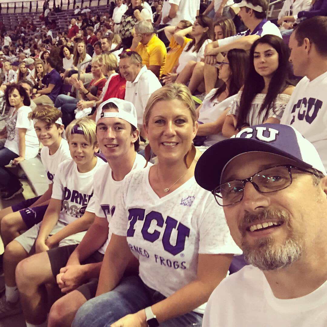 FLOWERBOSS1's tweet photo. #beatisu #gofrogs @TimmyBetz @jax_roam 🐸💜🏈 #tcu https://t.co/yPiwPVmgTi