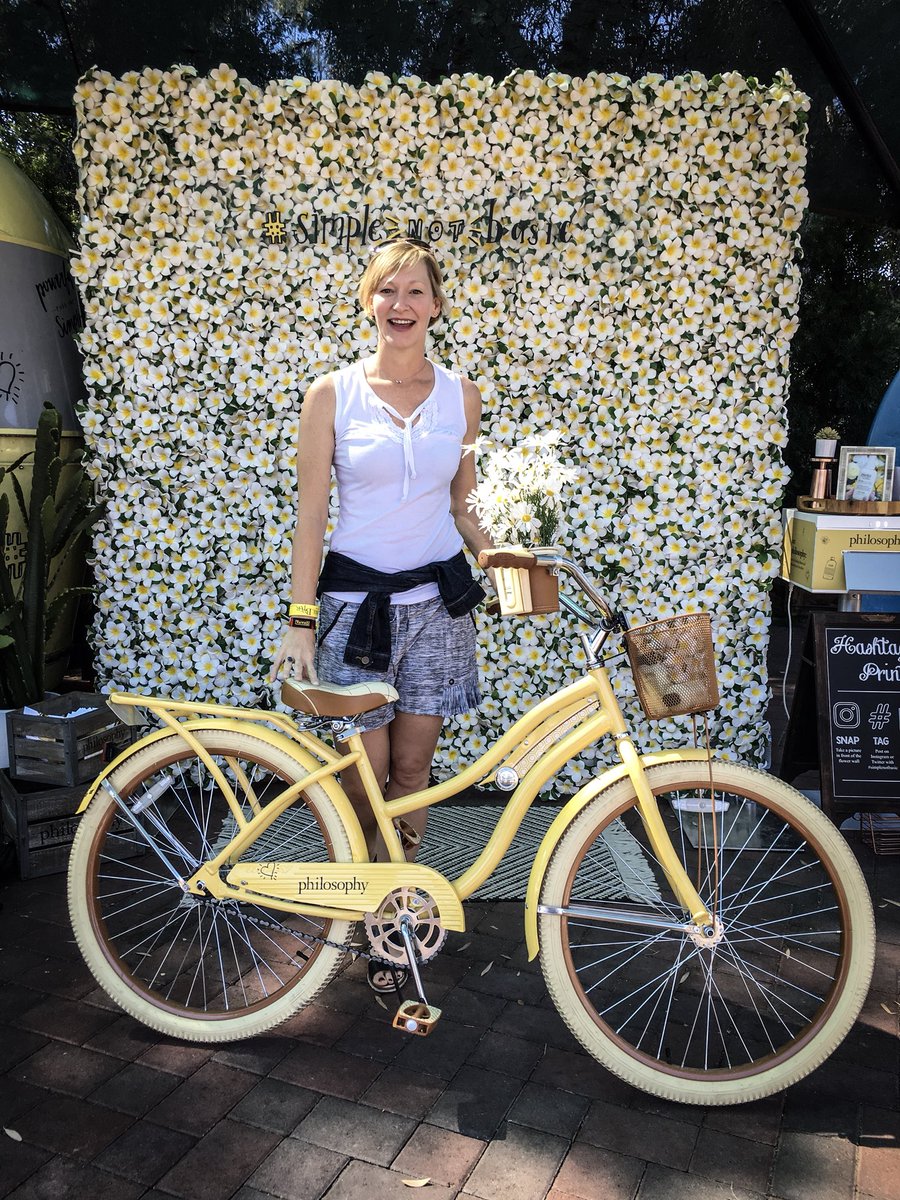 TheOhanaFest's tweet image. #SimpleNotBasic 🌺 @lovephilosophy