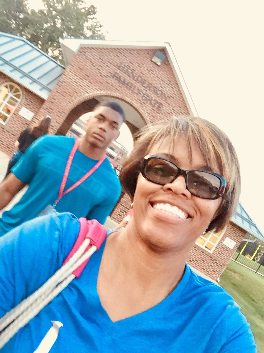 JustTravise's tweet photo. #GameDay I guess I need to start planning for #SaturdayGameDay instead of #Friday- #collegeVisit #2 @GWUFootball #movedBy HC McCray message - thanks for #invite @CoachMarcoB https://t.co/YMJJD3oxhP