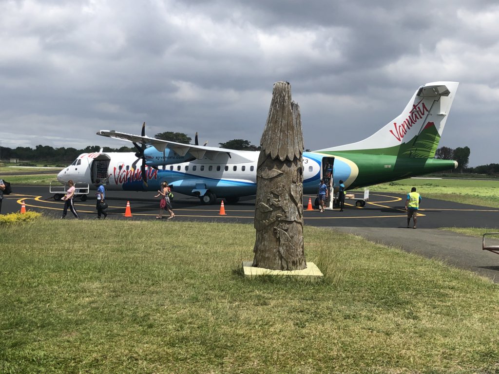 GriffComms's tweet photo. The @NewColomboPlan #ClimateChange #Communication tour group has made it to Tanna. We are in tropical paradise here #Vanuatu https://t.co/KjYewalmYq