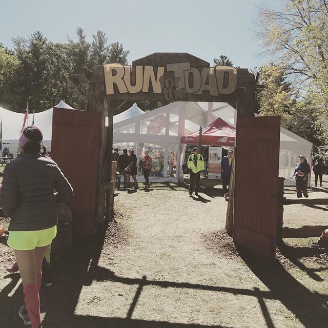 CrownPointRR's tweet photo. Flashback to this weekend last year when my training race was this awesome #trailrun! Hope everyone enjoyed the Run for the Toad this year! #runforthetoad #paris #ontario #runontario #running https://t.co/J4SIsSOfTt https://t.co/V4CYEW6mlf
