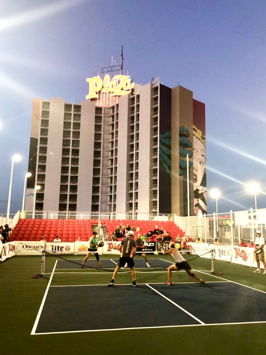PlazaLasVegas's tweet photo. Pro Mixed Doubles competing now at the @LVPickleball! #PlazaPool #PlazaLV #Vegas #DTLV #Pickleball #LVPO #LasVegasPickleballOpen https://t.co/8dJiWr5QpG