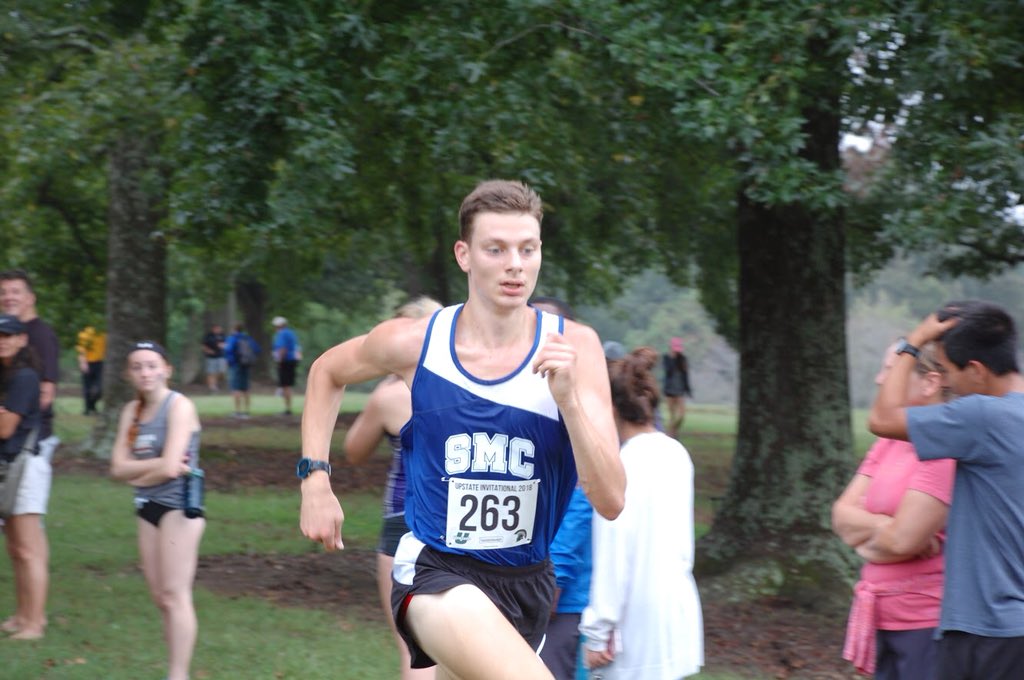 smc_xc17's tweet photo. A muggy xc race this morning at Milliken SC for SMC Pioneers. https://t.co/1uxEGYpQFA