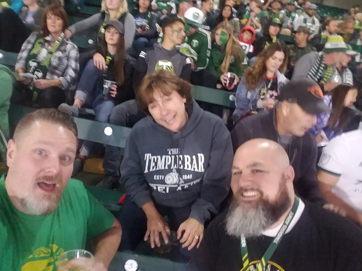 justjoeinnit's tweet photo. Look who we found.  @andywest_sage https://t.co/Ec9EEcqhzJ