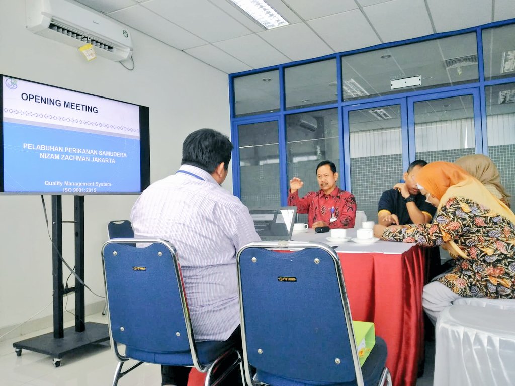 PPSNizam_Jkt's tweet photo. 28/9. Mengetahui konsistensi penerapan ISO 9001:2015 di #PPSNZJ , QAI Ind melakukan Audit Eksternal ke pelayanan. @mzulficar @djpt_kkp https://t.co/HEjECdS7yH
