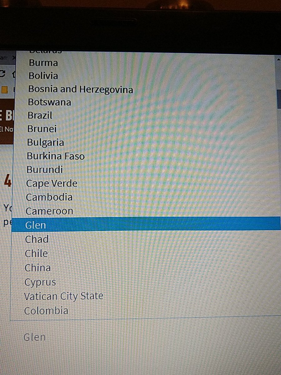 MrTriscut's tweet photo. TIL: "Canada" when automatically translated from spanish to english becomes "Glen."  I'm a proud resident of Glen! #Canada #spanish #english #translate #Glen https://t.co/Ni4diAQawp