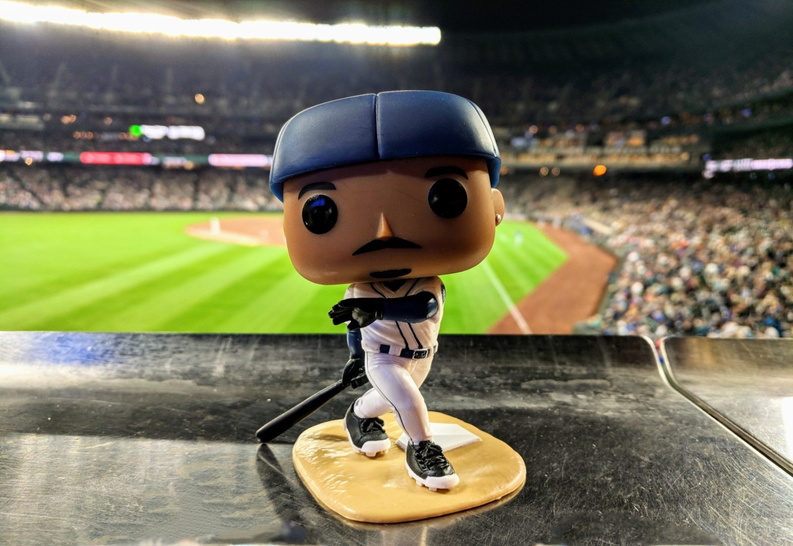 Funko on X: That swing!!! The Ken Griffey Jr. Pop! Is a HIT at