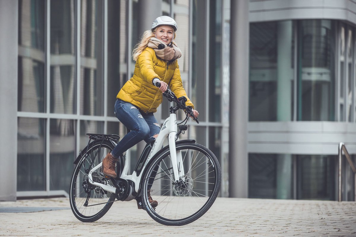 City-E-Bikes mit ihrem tiefen Einstieg sind wie gemacht für die moderne Mobilität im Alltag - und zwar nicht nur in der Stadt. Wir haben 18 Modelle getestet: bit.ly/2GGfmEa

📷 Daniel Geiger