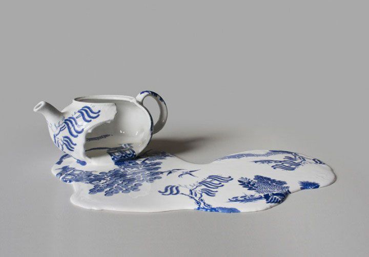 Chilean artist Livia Marin, from ´Nomad Patterns´ series (2012) #womensart 

#SundayMorning